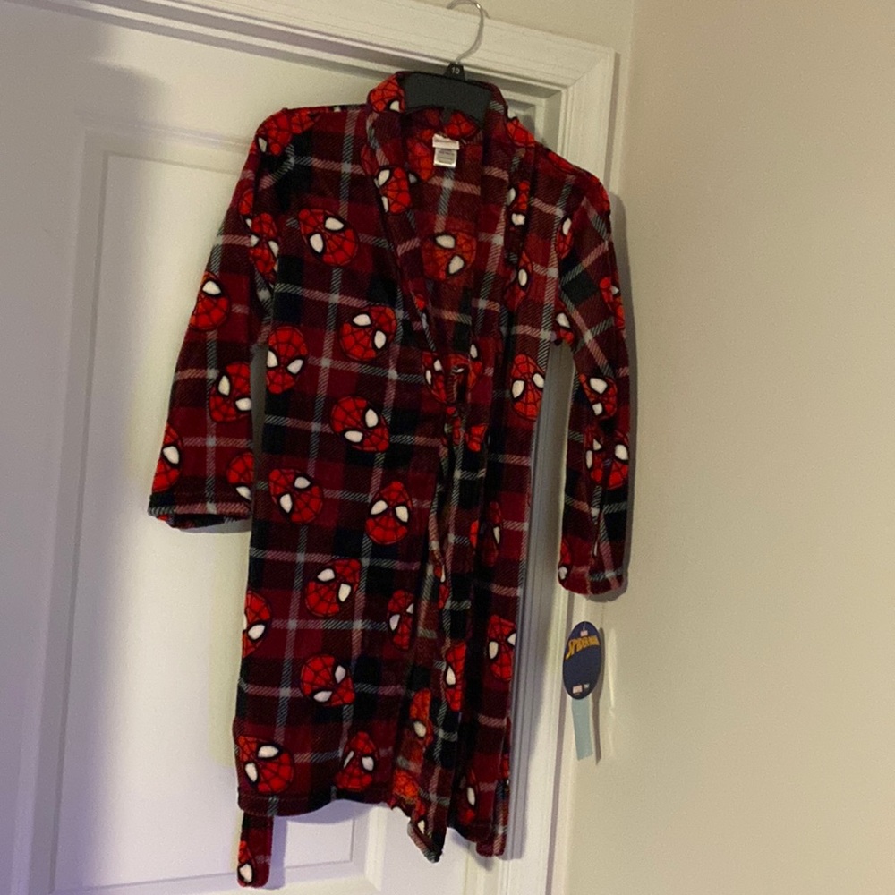 NWT Spider-Man Robe